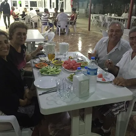 홀리데이파크 Mir Tatil Koeyue Doganbey (Izmir)