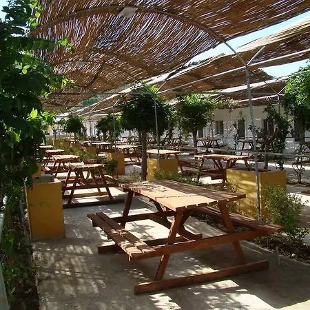 Πάρκο διακοπών Mir Tatil Koeyue